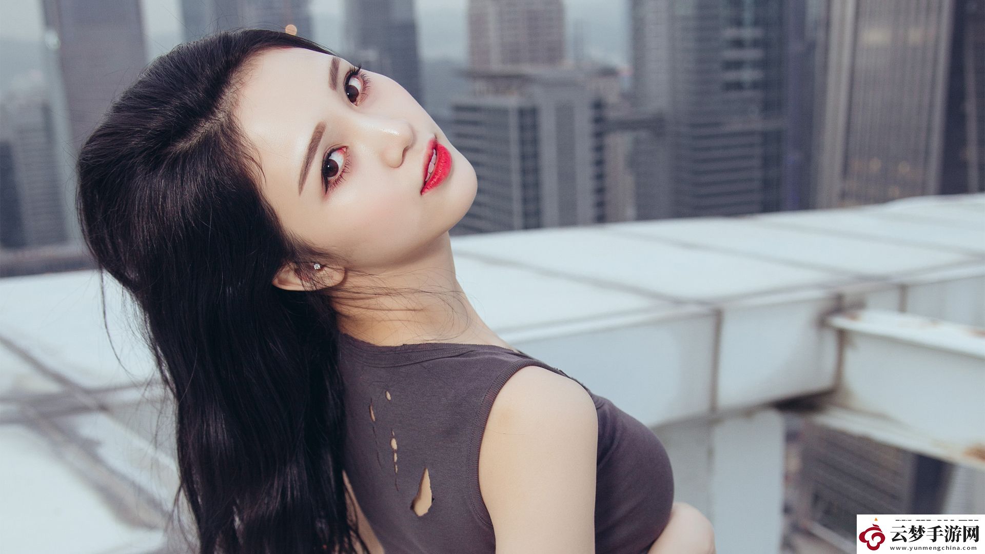 女保險(xiǎn)公司推銷員5中字的溫情密碼