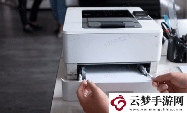 佳能打印機卡紙了怎么把紙拿出來